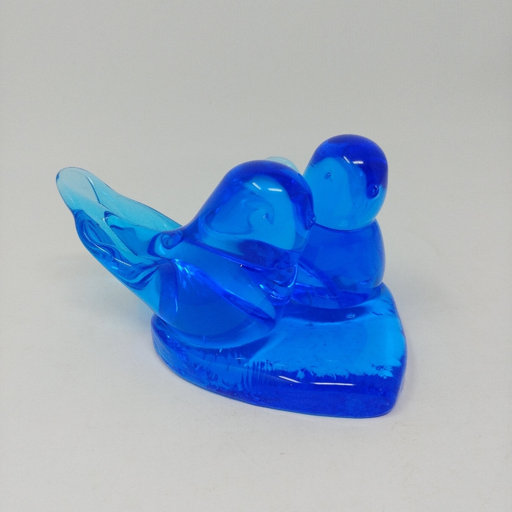 1995 Leo Ward Bluebird of Happiness paperweight